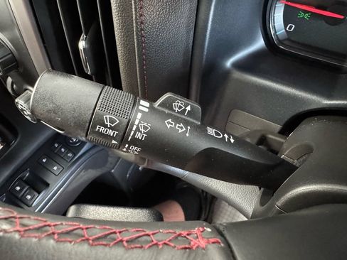 Used 2017 GMC Sierra 1500 SLT AWD/4WD image 40