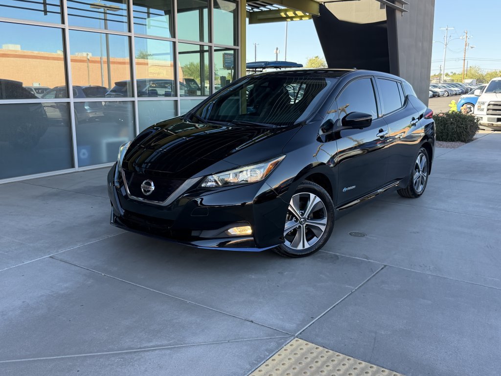 Used 2019 Nissan Leaf SL Plus FWD image 2