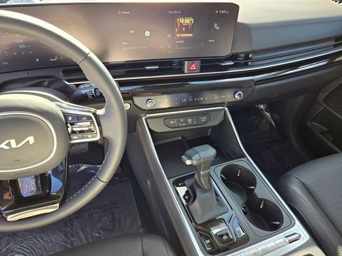 New 2026 Kia Carnival SX Prestige FWD image 18