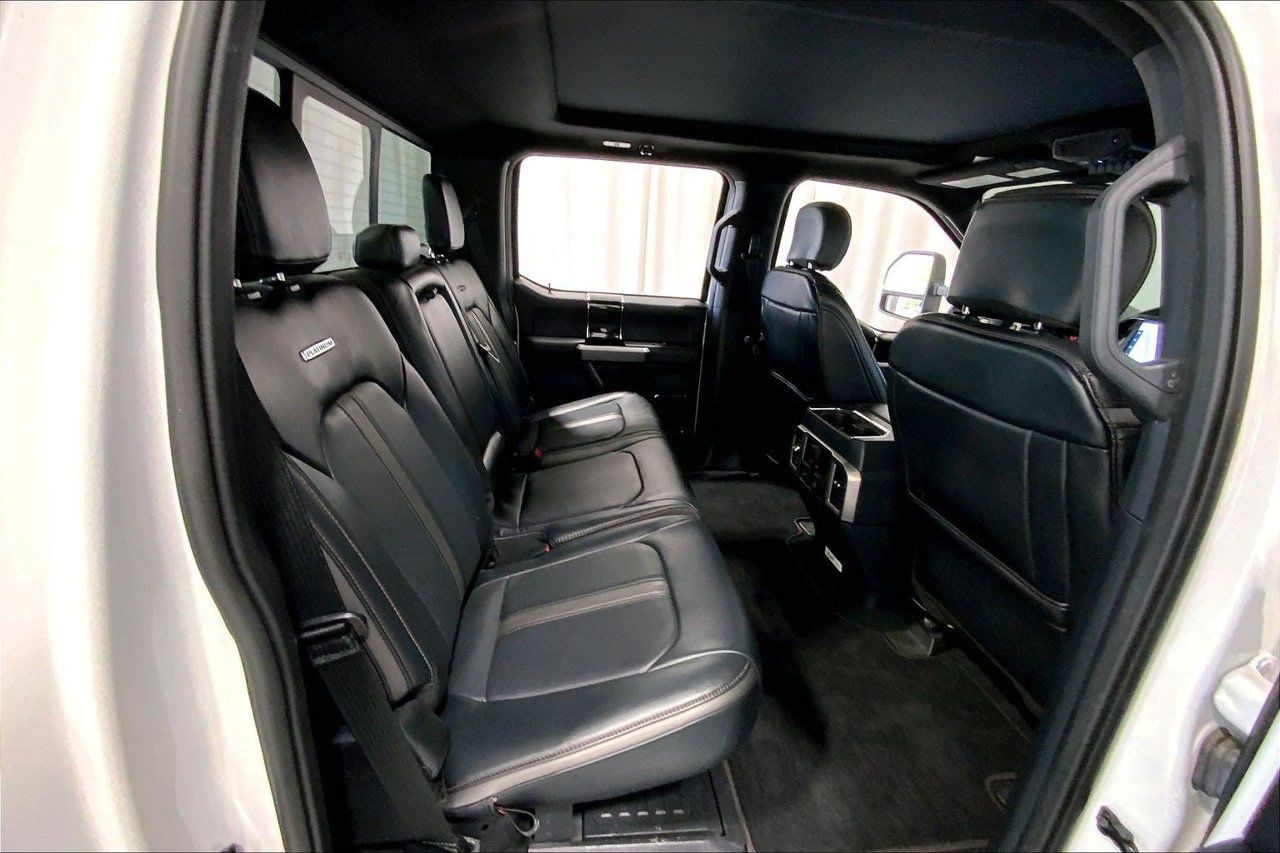 Used 2022 Ford F350 Platinum w/ Tremor Off-Road Package AWD/4WD image 25