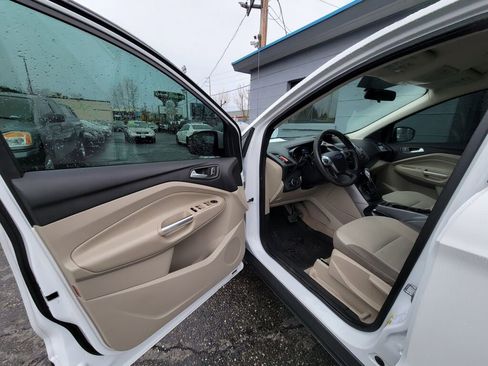 Used 2014 Ford Escape SE image 14