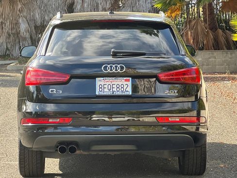 Used 2017 Audi Q3 2.0T Premium w/ Convenience Package AWD/4WD image 4