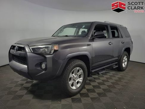 Used 2018 Toyota 4Runner SR5 image 3