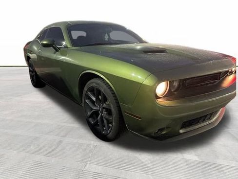 Used 2020 Dodge Challenger SXT w/ Blacktop Package image 4