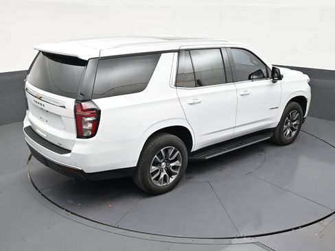 Used 2024 Chevrolet Tahoe LT w/ LT Signature Package RWD image 16