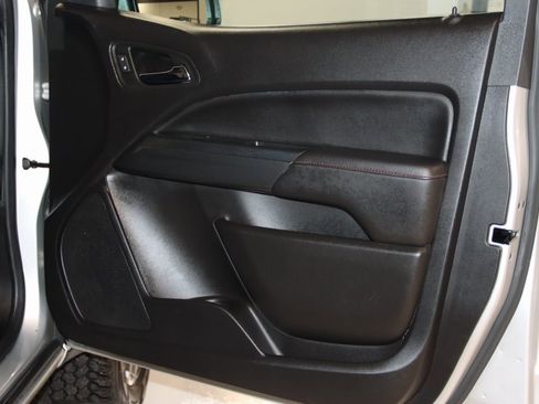 Used 2018 GMC Canyon All Terrain w/ Trailering Package image 58