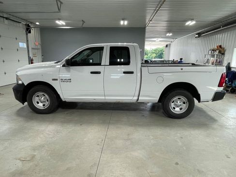 Used 2015 RAM 1500 Tradesman AWD/4WD image 4