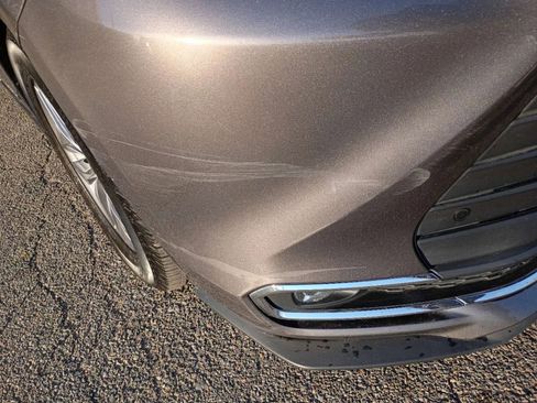 Used 2021 Toyota Sienna XLE image 40