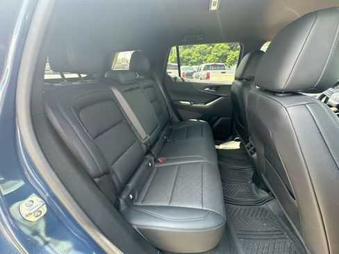 Used 2025 Chevrolet Equinox LT w/ Convenience Package II FWD image 30