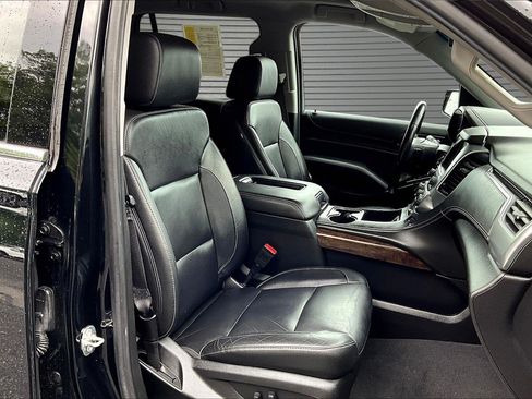 Used 2019 Chevrolet Tahoe LT AWD/4WD image 21