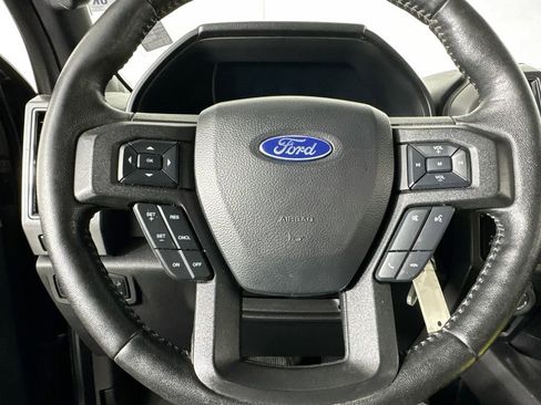 Used 2019 Ford F150 XLT w/ Equipment Group 302A Luxury AWD/4WD image 35