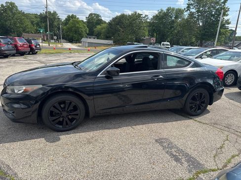 Used 2011 Honda Accord EX image 4