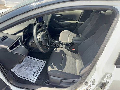 Certified 2024 Toyota Corolla SE FWD image 11