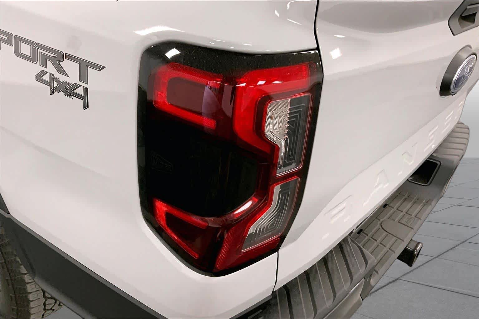 New 2026 Ford Ranger XLT w/ Trailer Tow Package AWD/4WD image 13