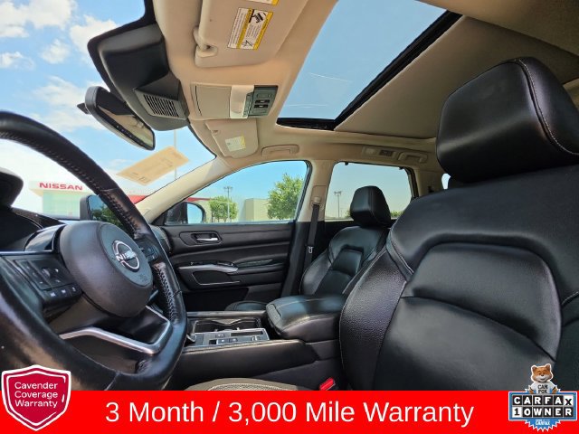 Used 2022 Nissan Pathfinder SL w/ SL Premium Package FWD image 7