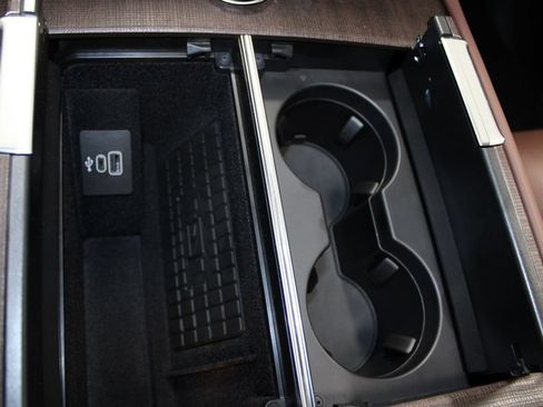 New 2026 Lincoln Navigator Reserve AWD/4WD image 48
