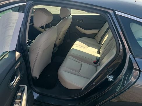 Used 2023 Honda Accord Touring image 12