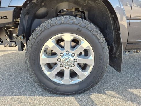 Used 2021 RAM 2500 Laramie AWD/4WD image 18