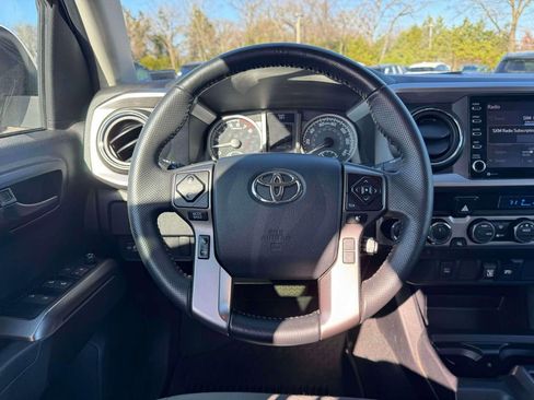 Used 2023 Toyota Tacoma SR5 image 21