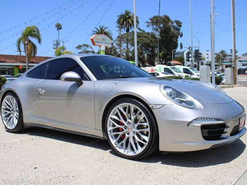 Used 2013 Porsche 911 Carrera 4S AWD/4WD image 8