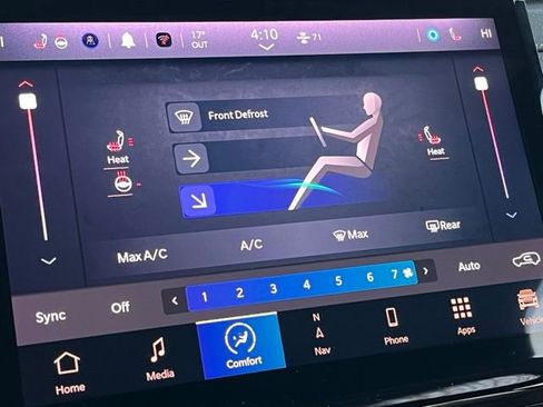 Used 2023 Jeep Grand Cherokee Limited image 37