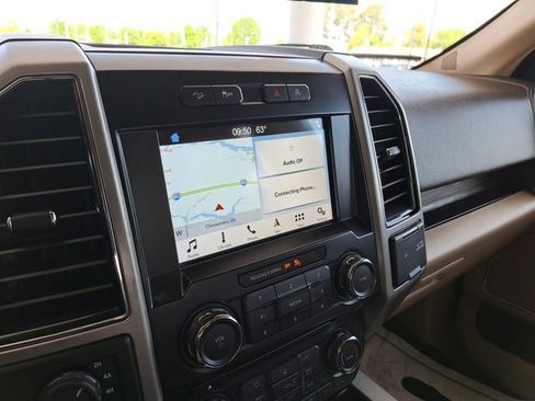 Used 2018 Ford F150 Lariat AWD/4WD image 10