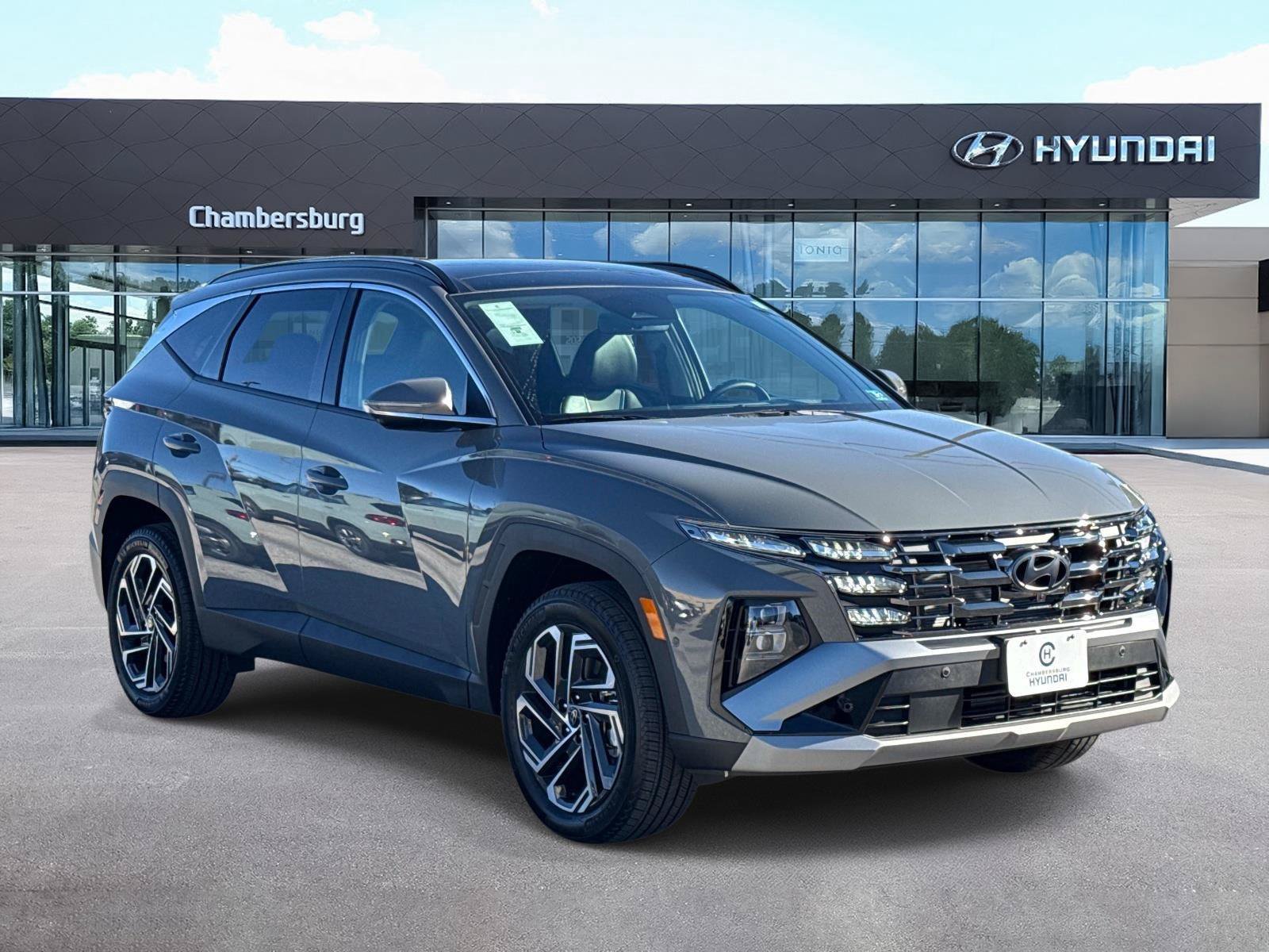 New 2026 Hyundai Tucson Limited AWD/4WD image 1