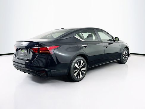 Used 2021 Nissan Altima 2.5 SV FWD image 9