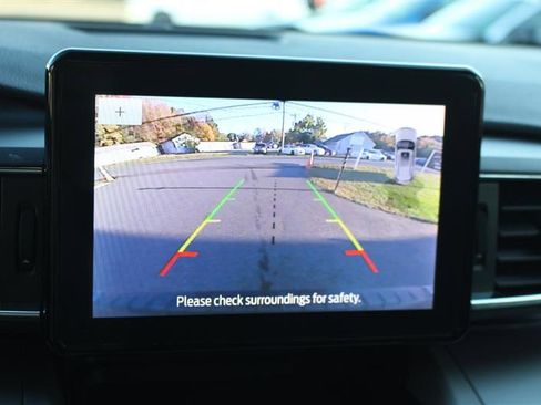 Used 2023 Ford Explorer XLT w/ Equipment Group 202A image 19