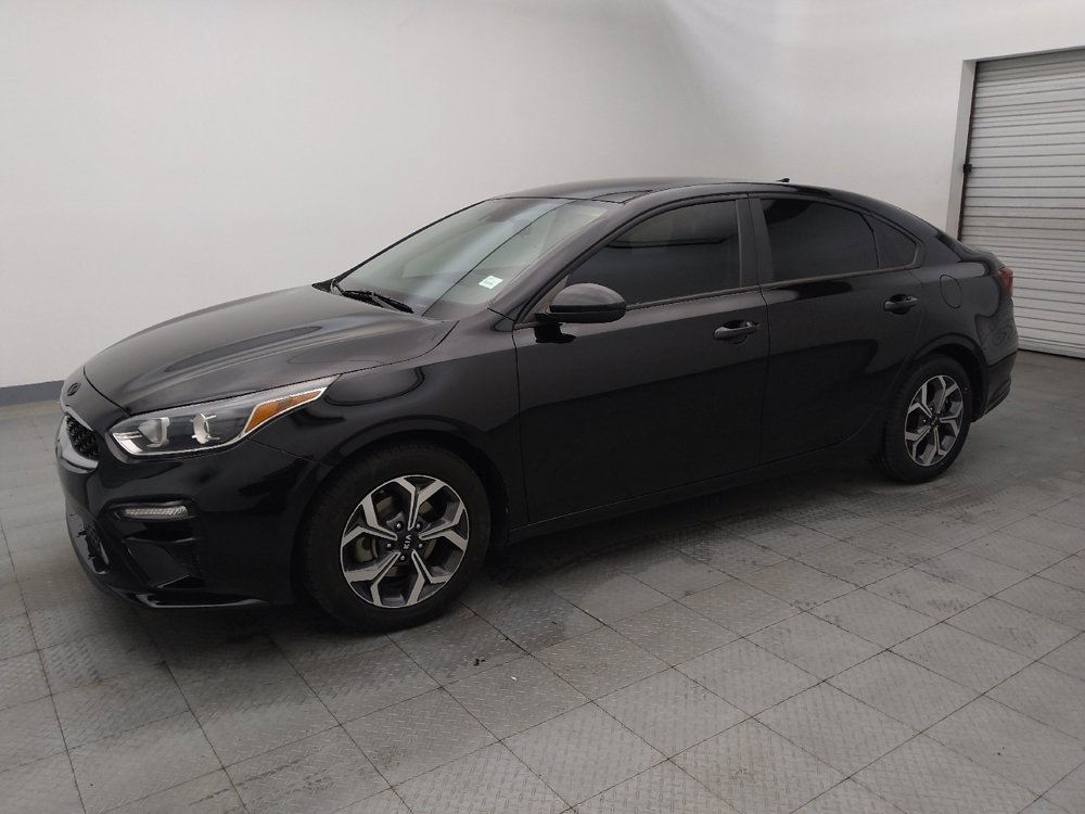 Used 2020 Kia Forte LXS FWD image 2