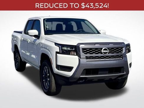 New 2026 Nissan Frontier SV w/ All-Weather Content Package AWD/4WD image 4