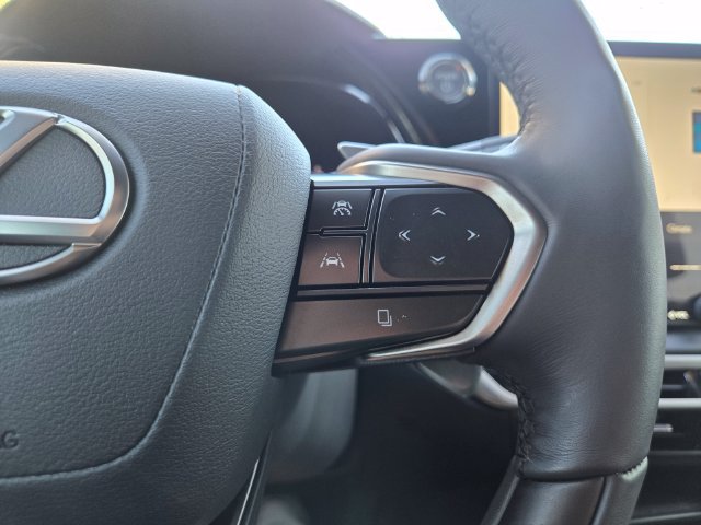 Used 2023 Lexus RX 350 w/ Cold Area Package AWD/4WD image 23