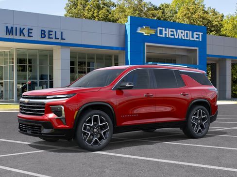 New 2026 Chevrolet Traverse High Country image 2