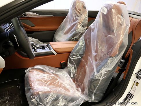 New 2026 BMW 840i xDrive Convertible w/ Comfort Seating Package image 13