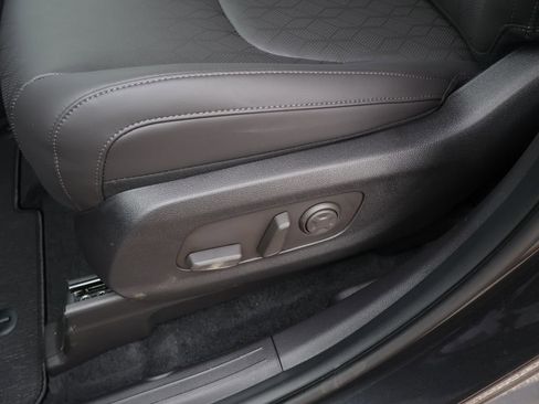 New 2026 Kia Carnival EX FWD image 29