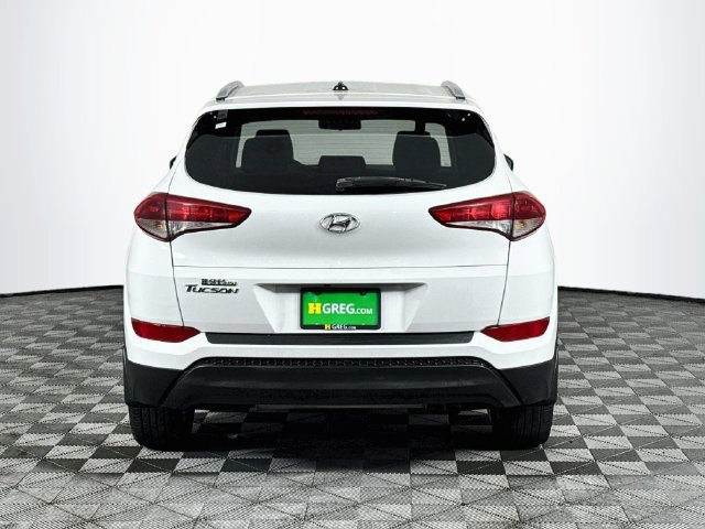 Used 2016 Hyundai Tucson SE w/ Option Group 12 FWD image 7
