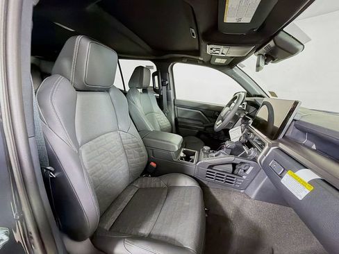 New 2026 Toyota 4Runner TRD Off-Road Premium AWD/4WD image 25