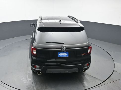 Certified 2022 Honda Passport TrailSport image 47