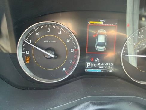 Used 2022 Subaru Crosstrek 2.5i Sport w/ Moonroof Package AWD/4WD image 4