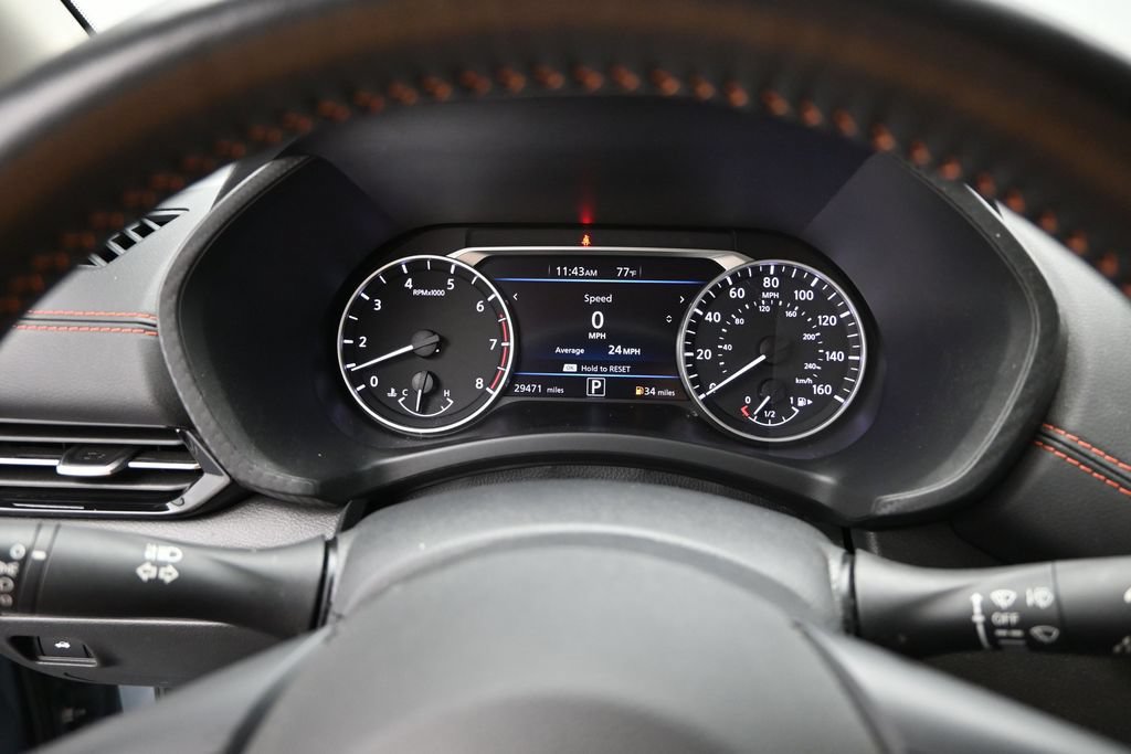Used 2025 Nissan Sentra SR w/ SR Premium Package FWD image 13
