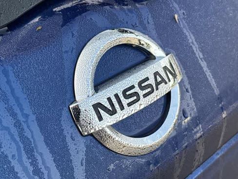 Used 2019 Nissan Kicks SV FWD image 11