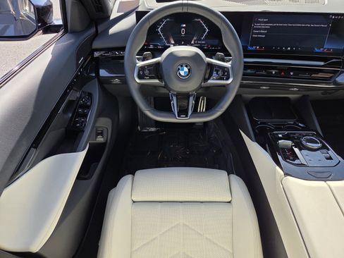 Used 2026 BMW 530i w/ M Sport Package image 12