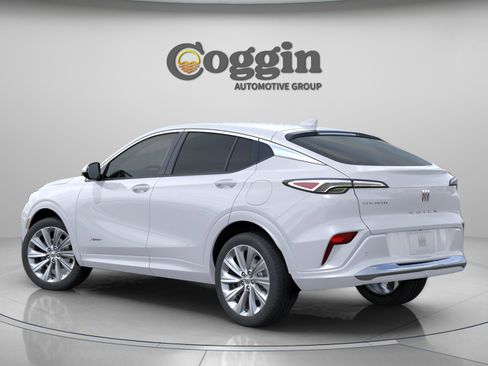 New 2026 Buick Envista Avenir image 2