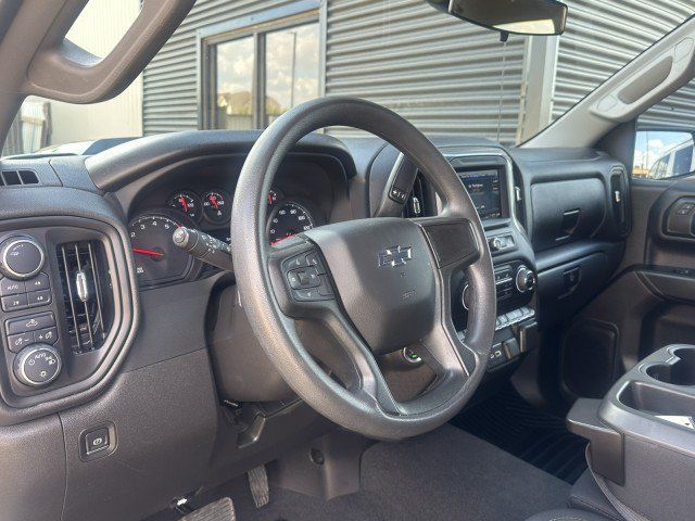 Used 2023 Chevrolet Silverado 1500 Custom Trail Boss AWD/4WD image 10