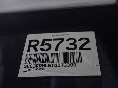 New 2026 RAM 3500 Laramie AWD/4WD image 49