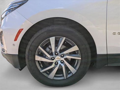 Used 2023 Chevrolet Equinox Premier FWD image 14