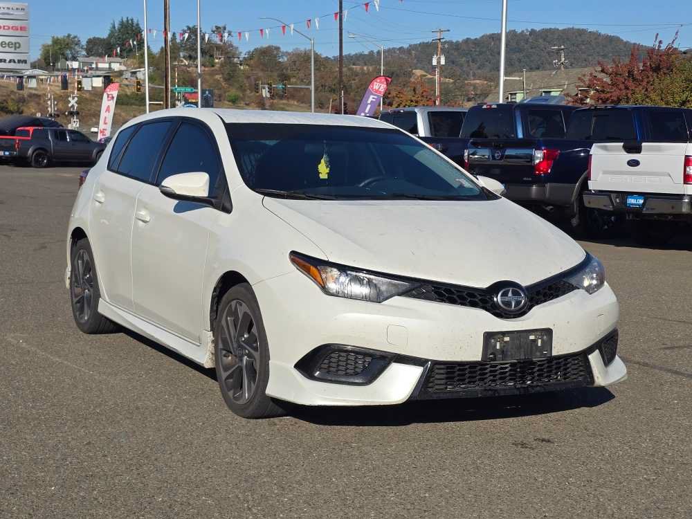 Used 2016 Scion iM FWD image 18