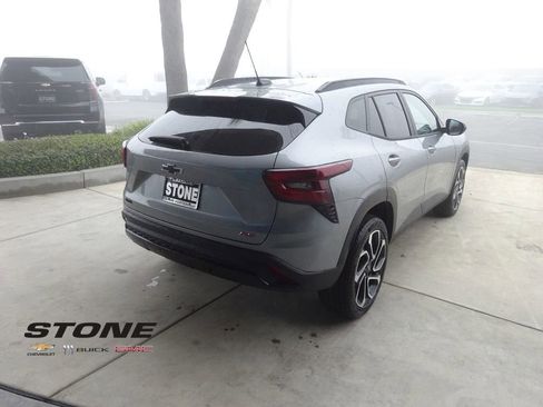 New 2026 Chevrolet Trax RS w/ Driver Confidence Package image 8