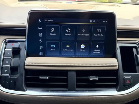 Used 2024 Chevrolet Tahoe Premier w/ Advanced Technology Package RWD image 28