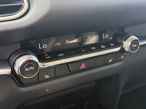 Used 2025 MAZDA CX-30 AWD 2.5 S w/ Preferred Package image 34